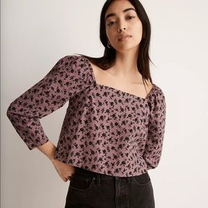 BRAND NEW: Seersucker Square-Neck Top in Floral